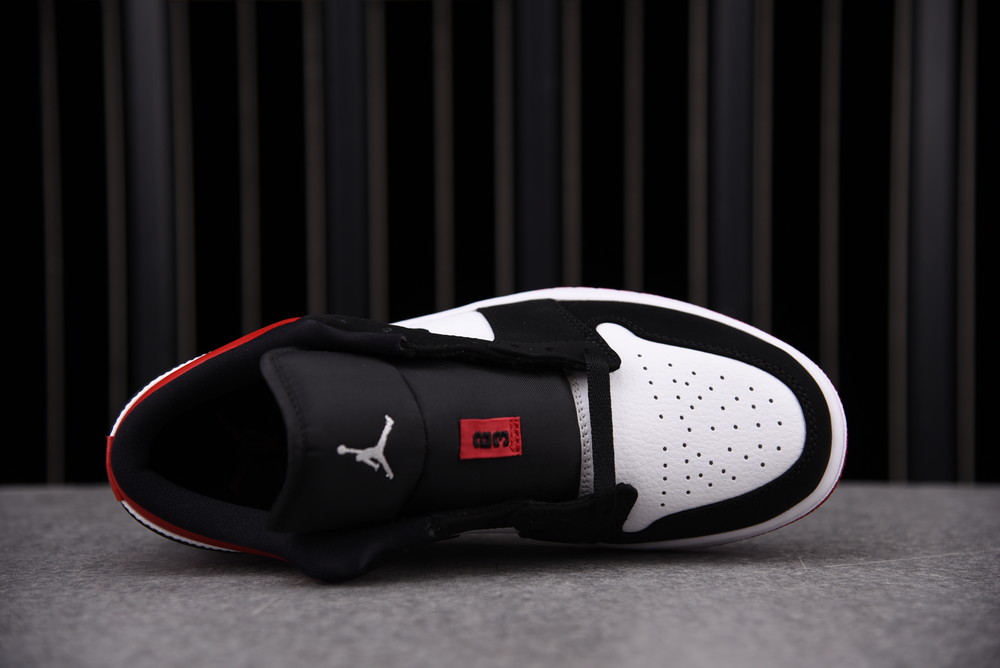 AIR JORDAN 1 LOW 553558-116